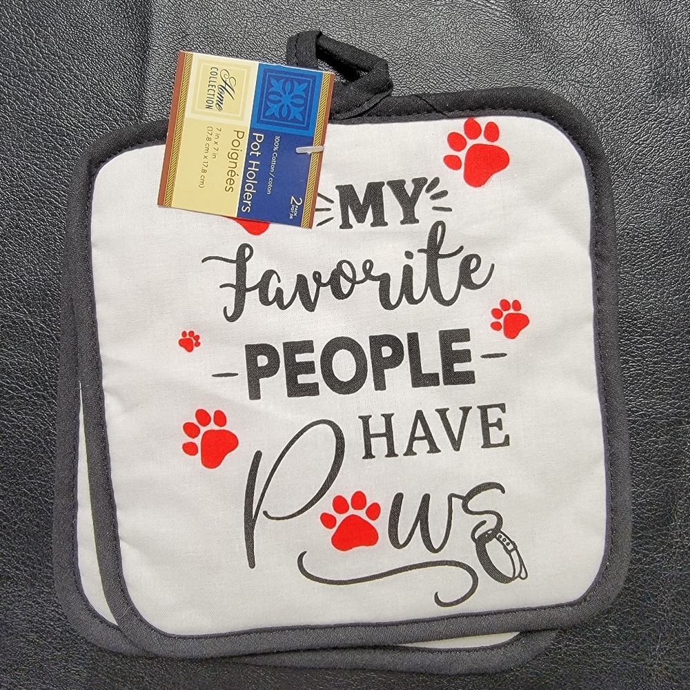 2pc My Favorite People Have Paws Pot Holders